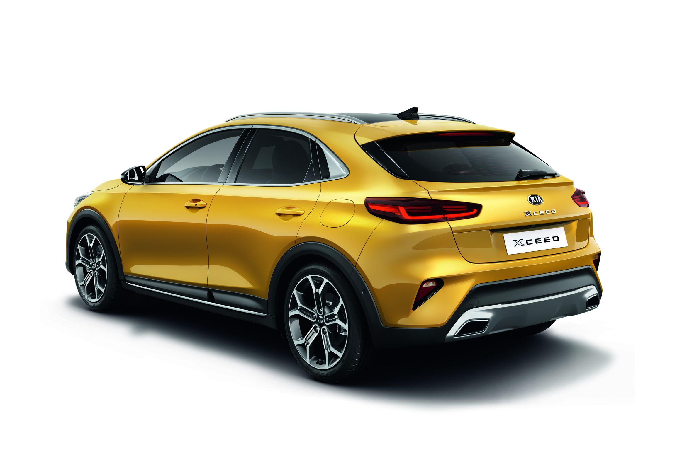 back_kia_xceed_asg_leasing_cyprus