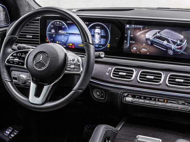 Mercedes_GLE_300D_4MATIC_interior